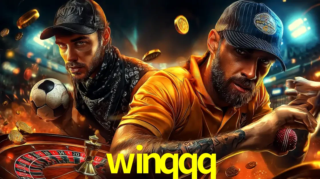 Montagem de apostas esportivas e cassino no winqqq, com um homem segurando uma bola de futebol e outro uma de beisebol sobre uma roleta e moedas voadoras.